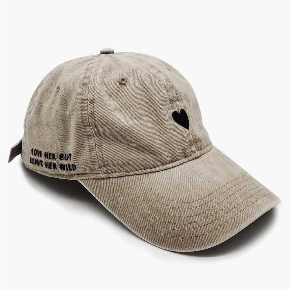 Women’s ball cap